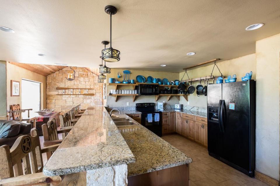 River Bluff Cabins Rio Frio Chambre photo
