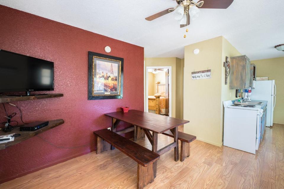 River Bluff Cabins Rio Frio Chambre photo