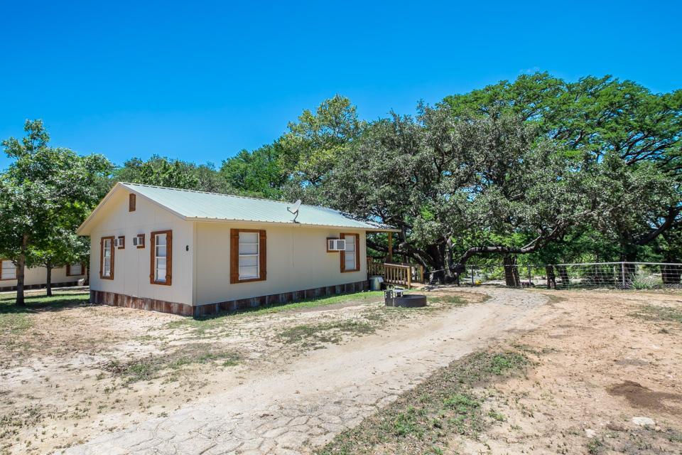 River Bluff Cabins Rio Frio Extérieur photo
